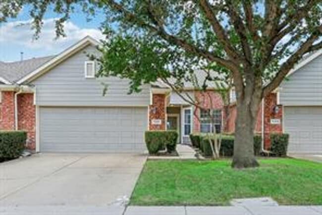 Building Photo - 7201 Rembrandt Dr
