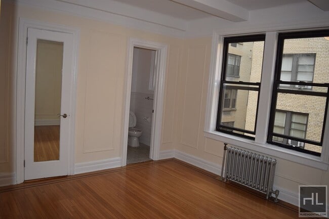 Building Photo - GORGEOUS Upper East Side 2 Bed 2 Bath - WO... Rental