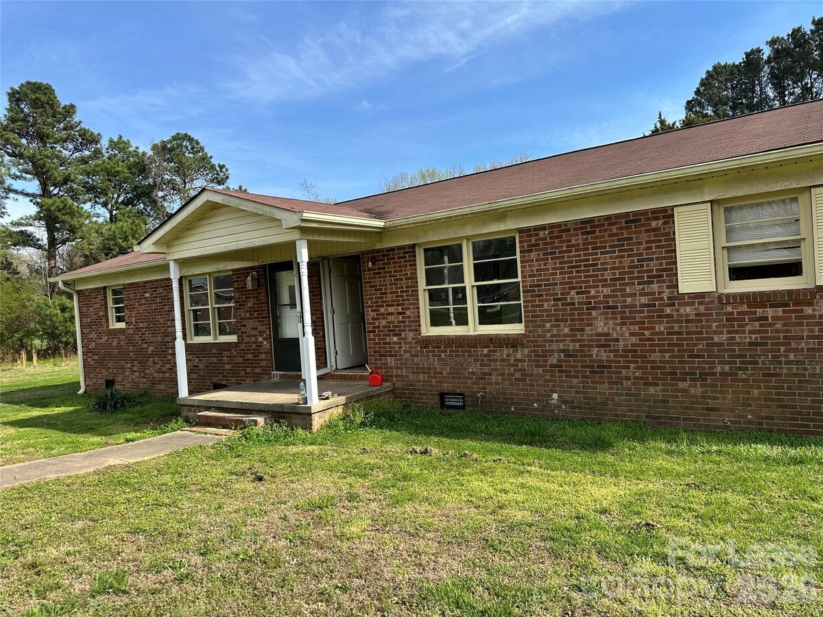 Photo - 107b Sador St