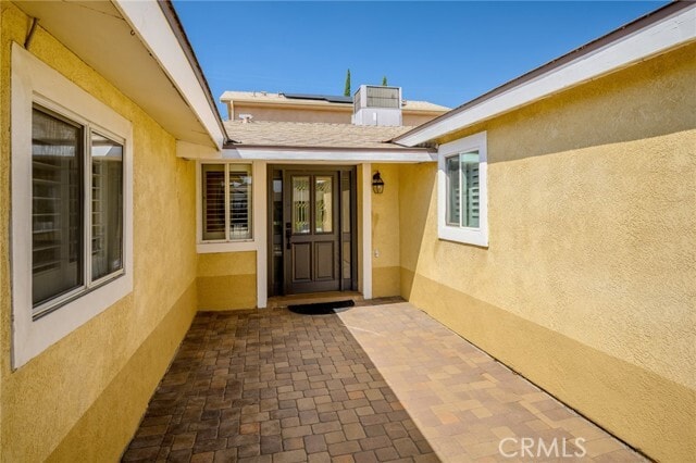 11243 Paso Robles Ave