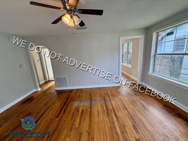 Photo - 322 W 63rd St