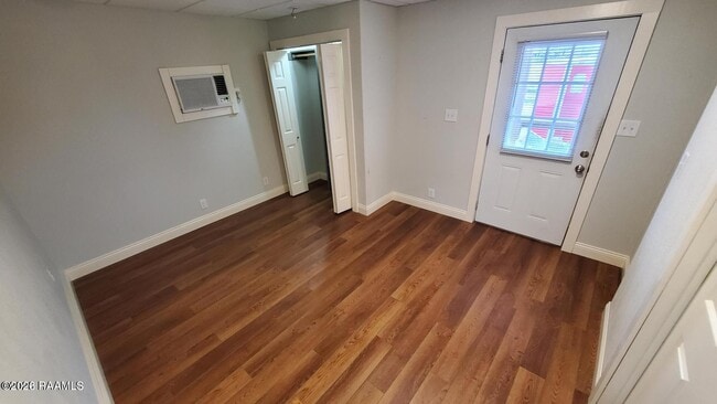Photo - 2321 E Milton Ave