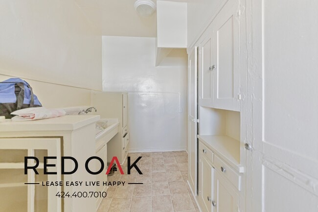 Photo - 400 S Kenmore Ave Unit 303