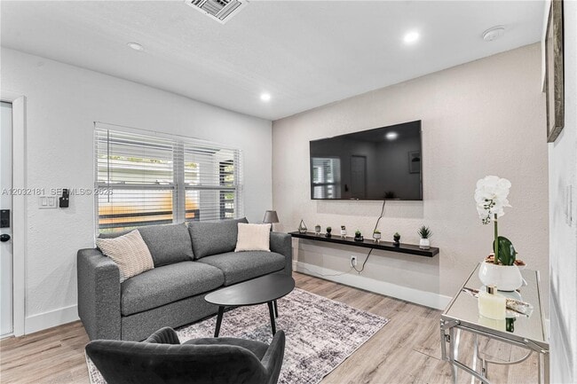 1521 NE 118th Terrace Unidad 1