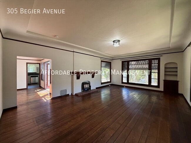 Photo - 305 Begier Ave