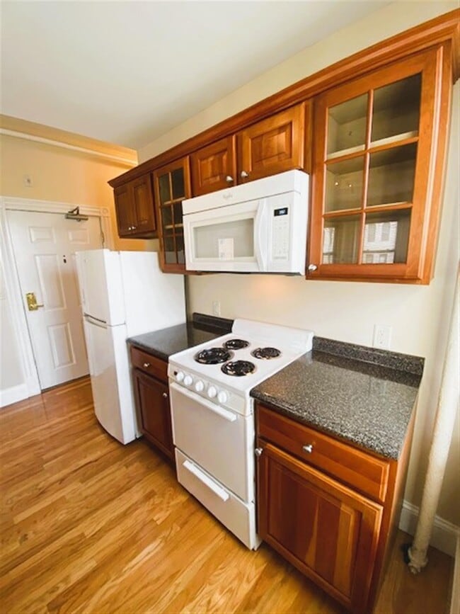 Photo - 878 Massachusetts Ave Unit 6