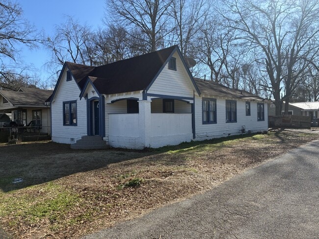 Photo - 201 Elmwood Ave