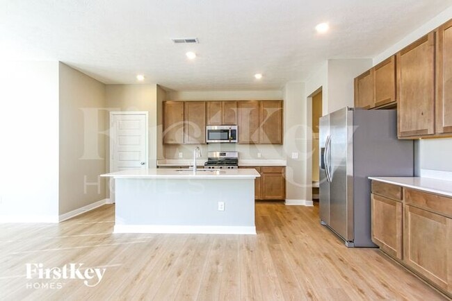 Photo - 954 Shadow Dr