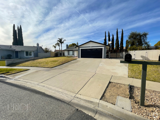 Building Photo - Gorgeous Rancho Cucamonga Home