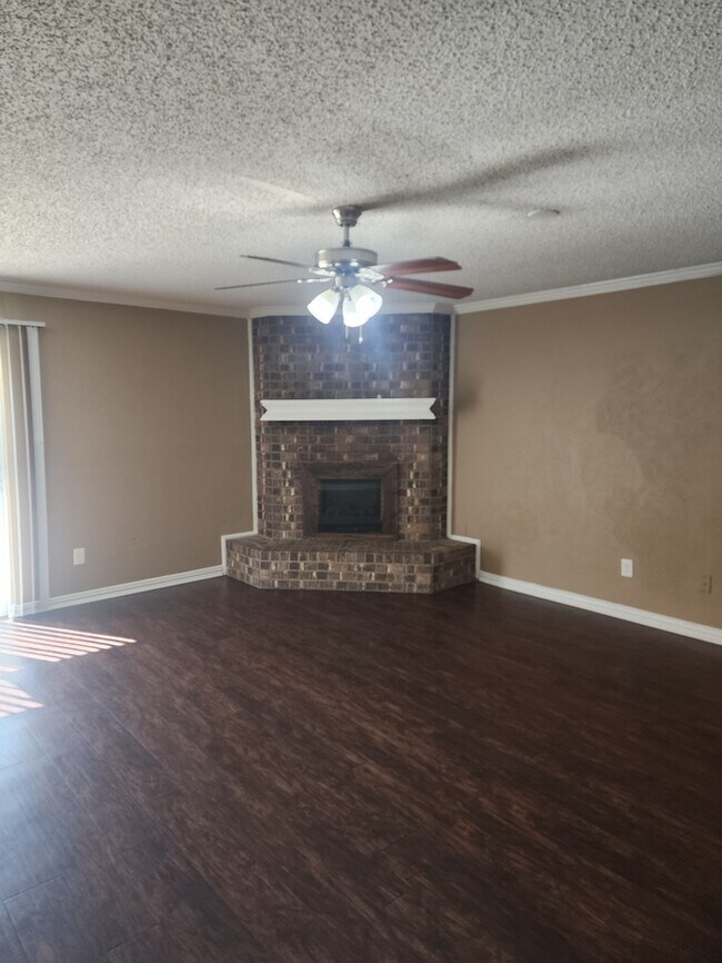 Photo - 5325 Weddington Ct