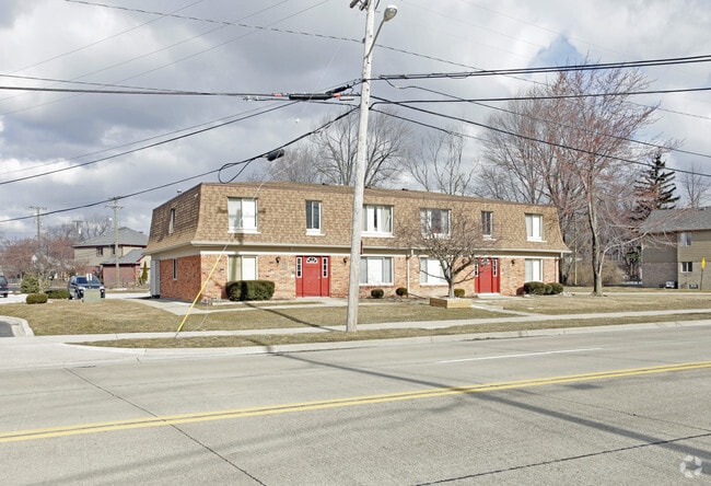 Photo - Worthington Court Apartments