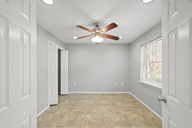 Photo - 13447 Castilian Dr