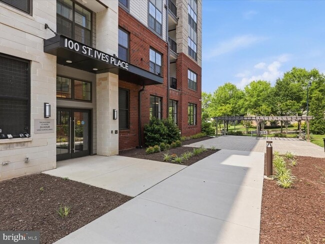 Photo - 100 St Ives Pl Unit 403