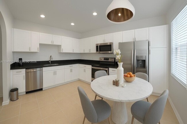 Photo - 2610 SW 83rd Ave