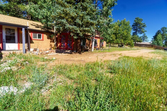 Photo - 2 bedroom charmer on W South for rent!