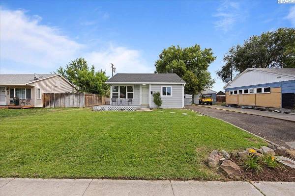 Photo - 706 Willard Ave