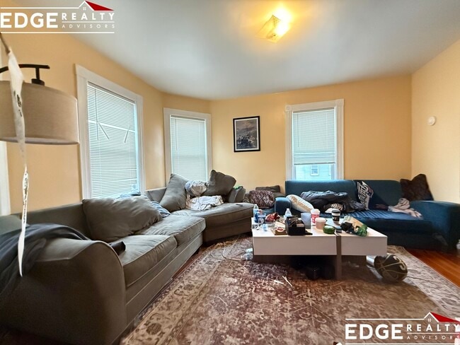 Photo - 225 Parsons St Unit 1