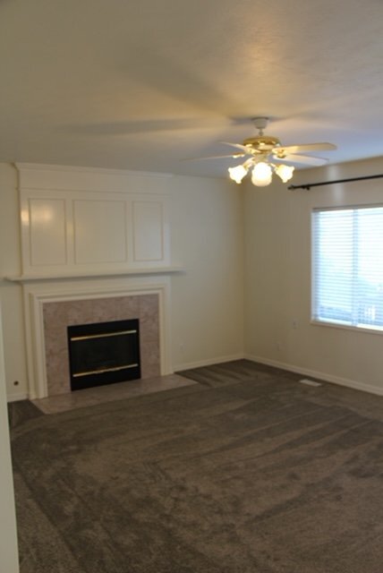 Photo - 1194 Hawberry Cir