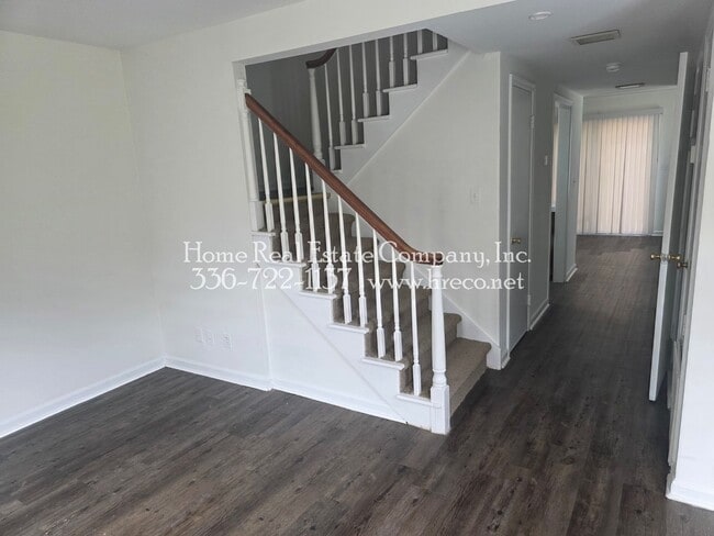 Photo - 1441 Brookwood Dr