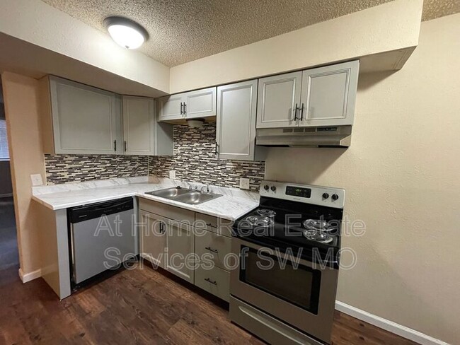 Photo - 1400 S Campbell Ave Unidad Apt #8