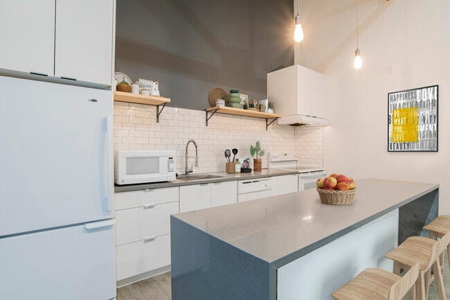 Old Shell Lofts Kitchen