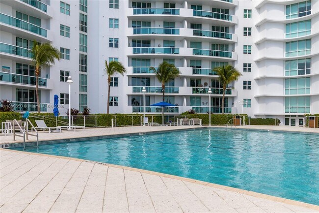 Photo - 7900 Harbor Island Dr Unit 712