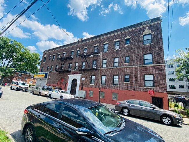 Photo - 30 Rutgers St Apartments Unit 204