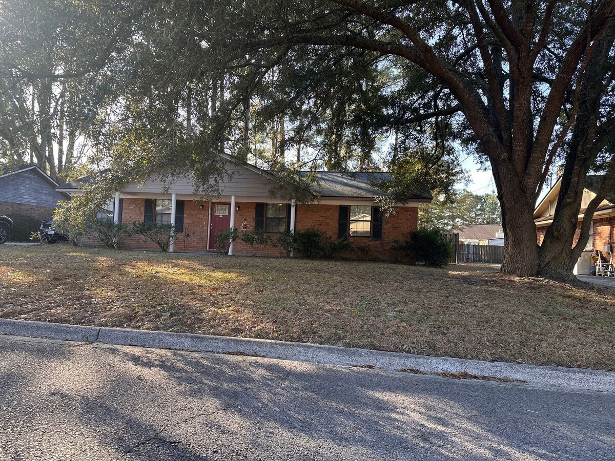 Photo - 213 Whitetail Cir