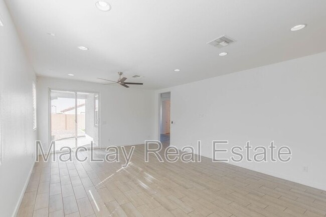Photo - 36610 W Mediterranean Way