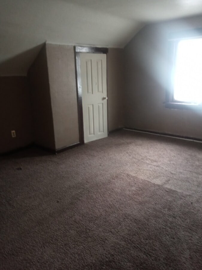 Photo - 3300 N 42nd St