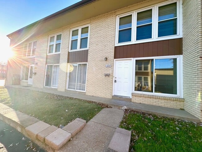 Building Photo - 306 Forder Rd