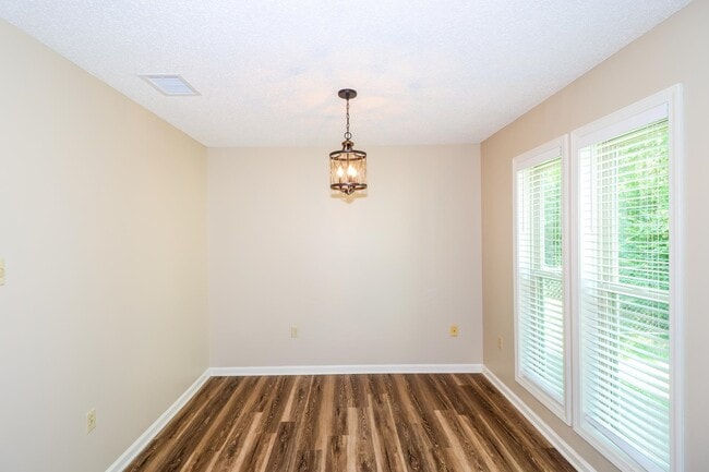 Photo - 5829 Lake Port Dr