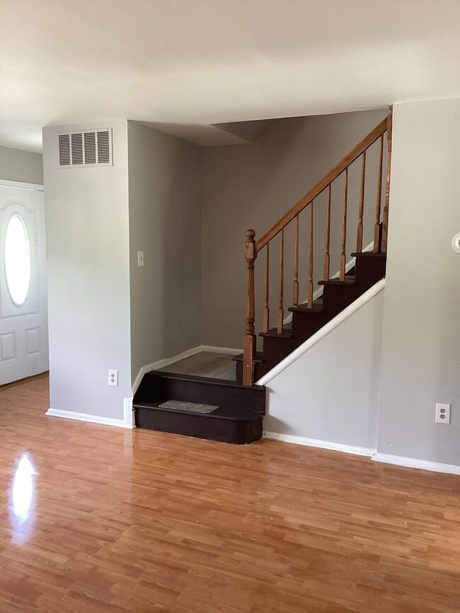 Photo - For Rent / En Alquiler 3 Bedroom House Lakehurst