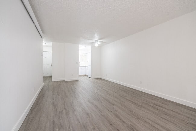 Photo - Bridgeview Apartments