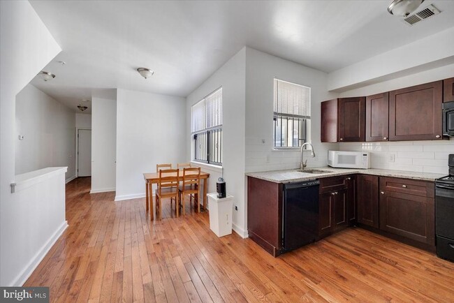 Photo - 1322 N 15th St