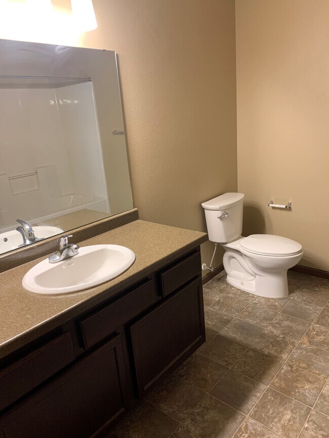 The Landings Apartments Mandan, ND