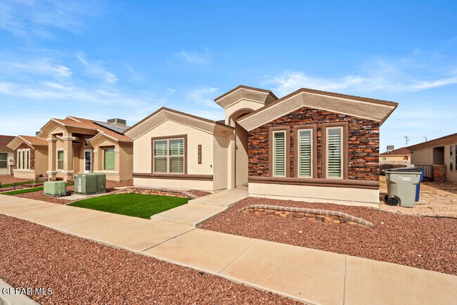 Photo - 1908 Thomas Lackland St