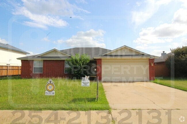Building Photo - Charming 4-Bed, 2-Bath now available for r... Rental