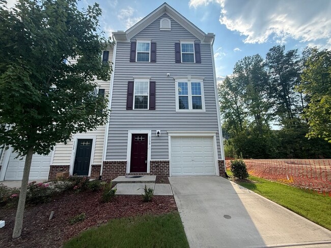 Building Photo - 1130 Romeria Dr