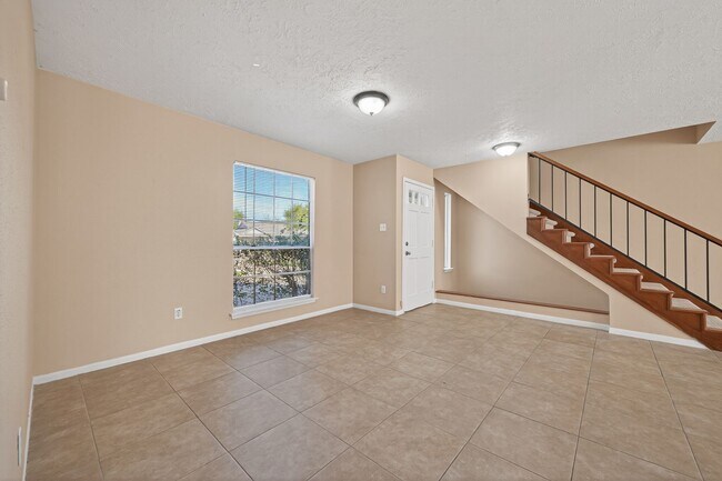 Photo - 3210 Kempwood Dr