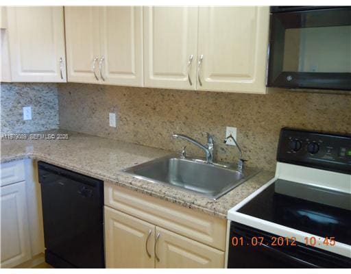 Photo - 251 Galen Dr Unit 312E