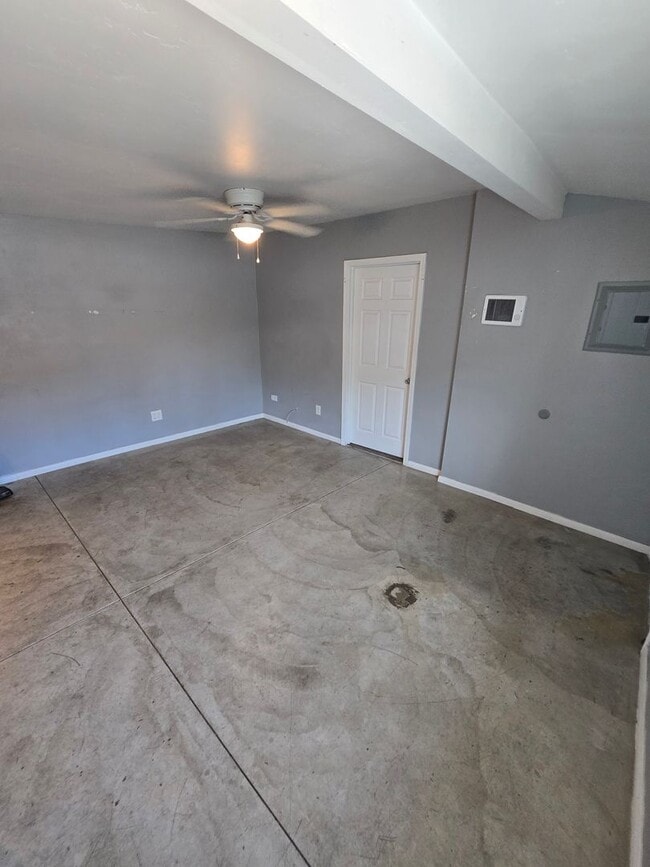 Photo - Normal Heights Recessed Studio w/ Solar + Private Gated Yard Unit 4669 1/2 35th St