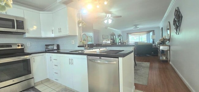 Photo - 2002 Granada Dr Unit K3