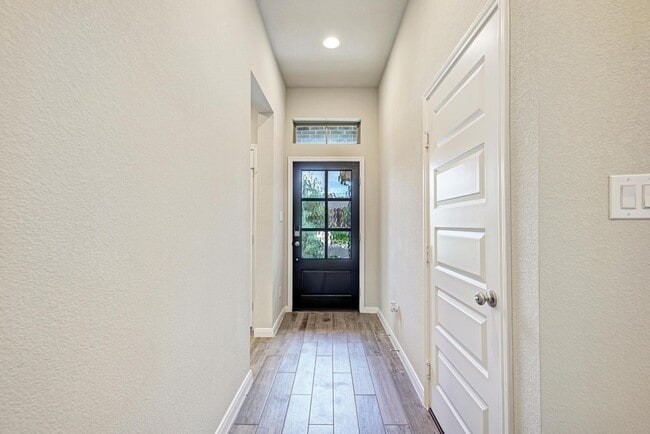 Photo - 144 Danielson St