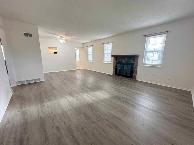 Photo - 11004 NW Player Dr