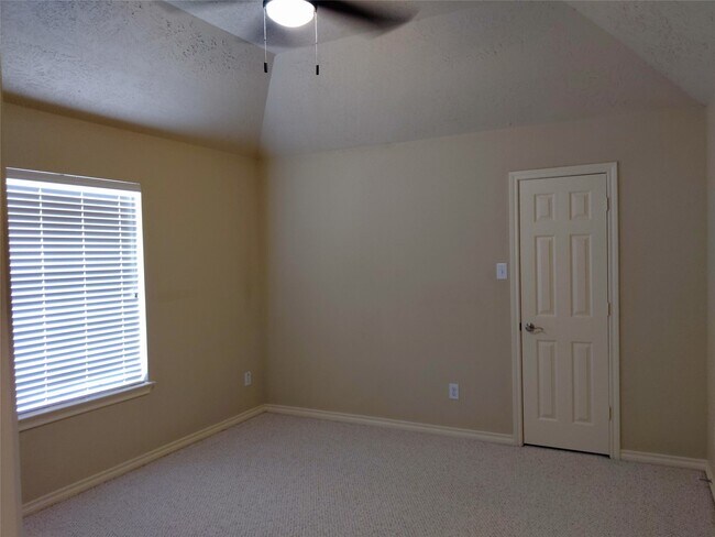 Photo - 5823 Grand Saline Dr