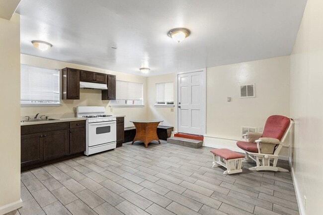 Photo - 1809 38th Ave