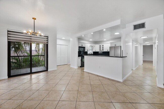 Photo - 740 NE 199th St Unit 205G