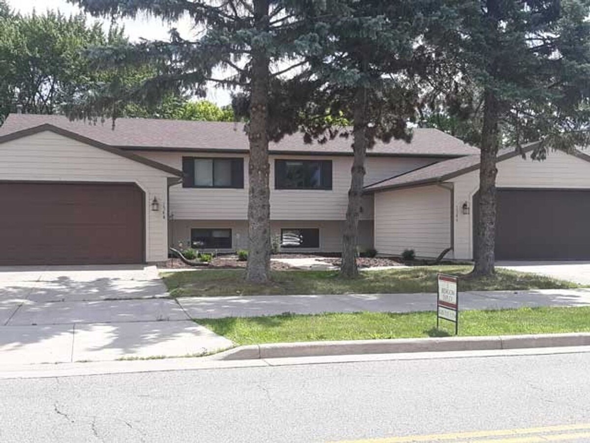 Photo - 1534 S Nicolet Rd Apartment Unit 1534 S Nicolet Rd