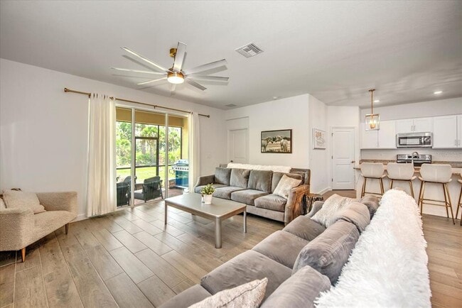 3254 Weston Manor Dr